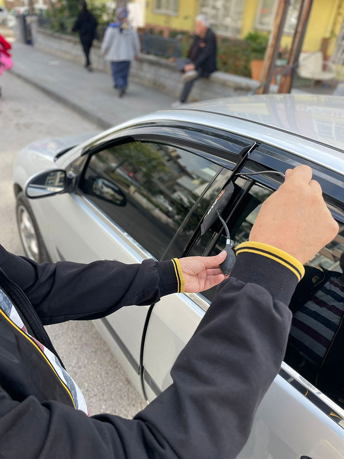 Ağlasun Oto Kilitçisi